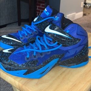 Nike lebron soldier 8